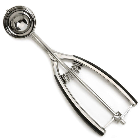 Norpro Grip-EZ front view showing stainless scoop and soft-grip handles for comfortable portioning