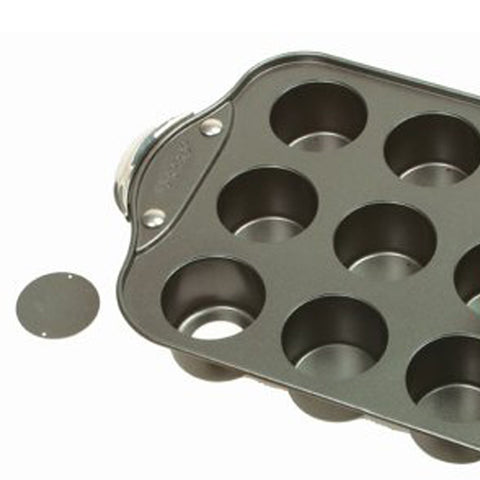 Norpro riveted zinc-alloy handles contoured grip for safe lifting with oven mitts
