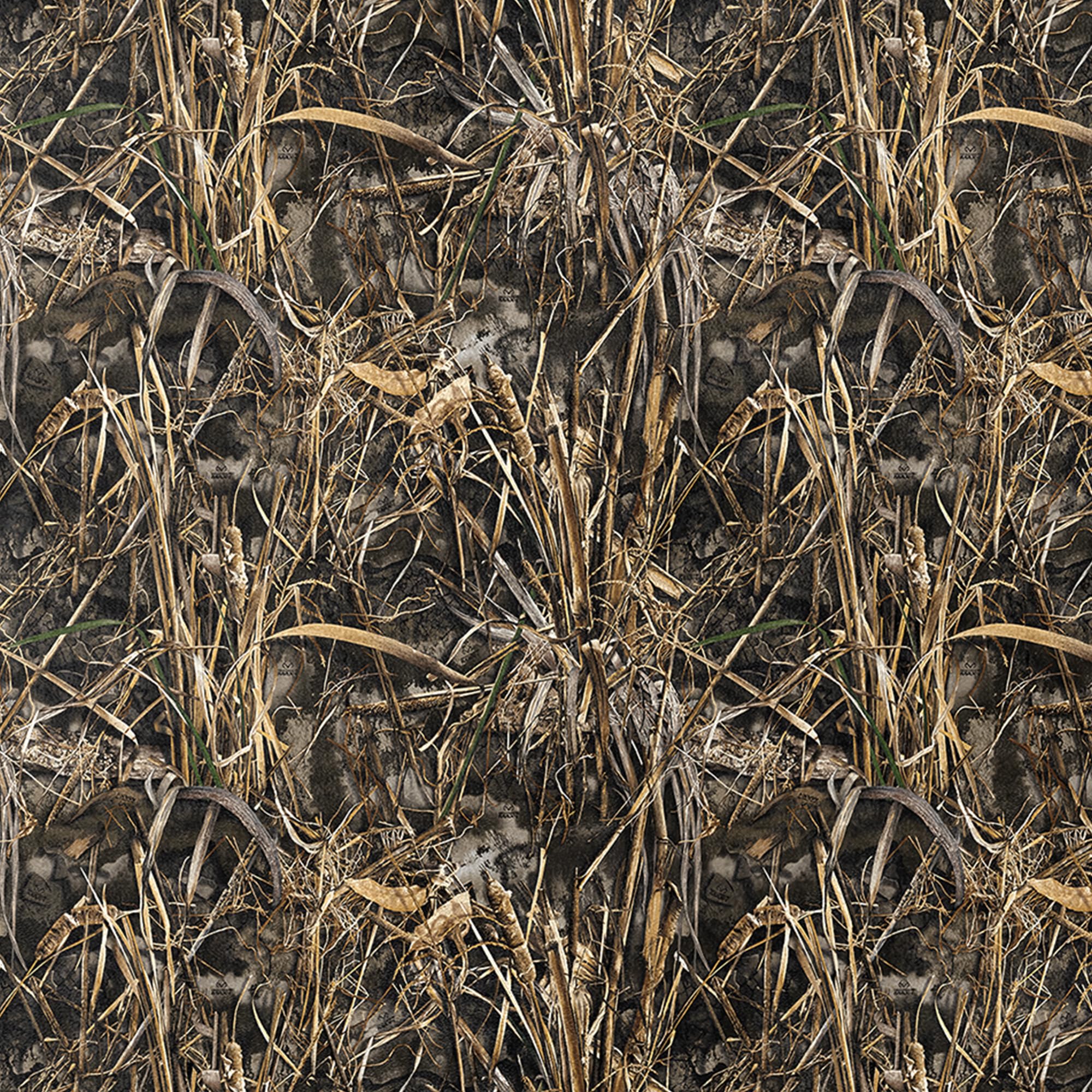 Northwest Realtree MAX-7 fitted sheet detail showing elastic edge benefit stays secure on mattress