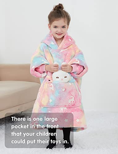 NOUKOW close-up of sherpa lining demonstrating soft texture and cozy comfort