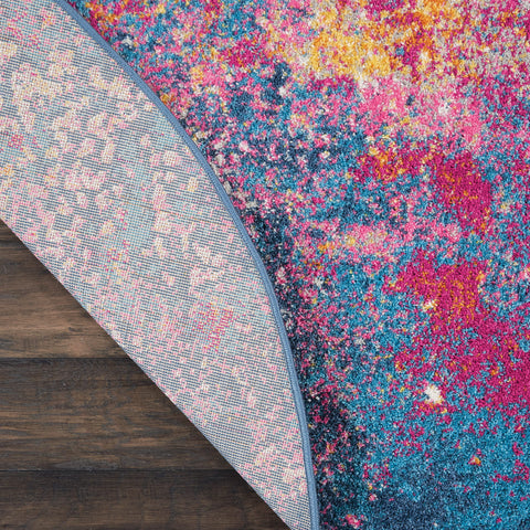 Nourison Passion edge and label detail showing power-loom finish and durable binding