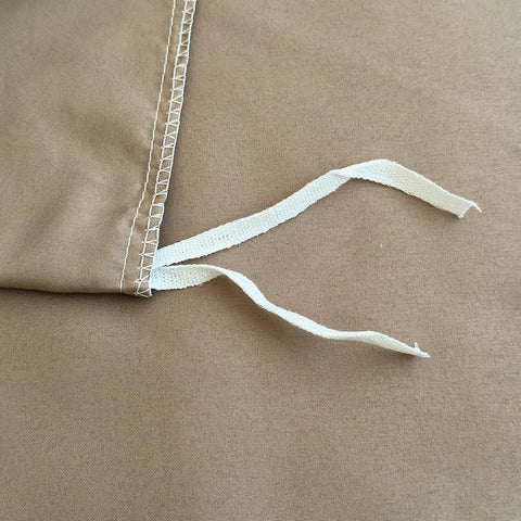 NSNLGSGC folded duvet cover set ready for machine wash illustrating easy care