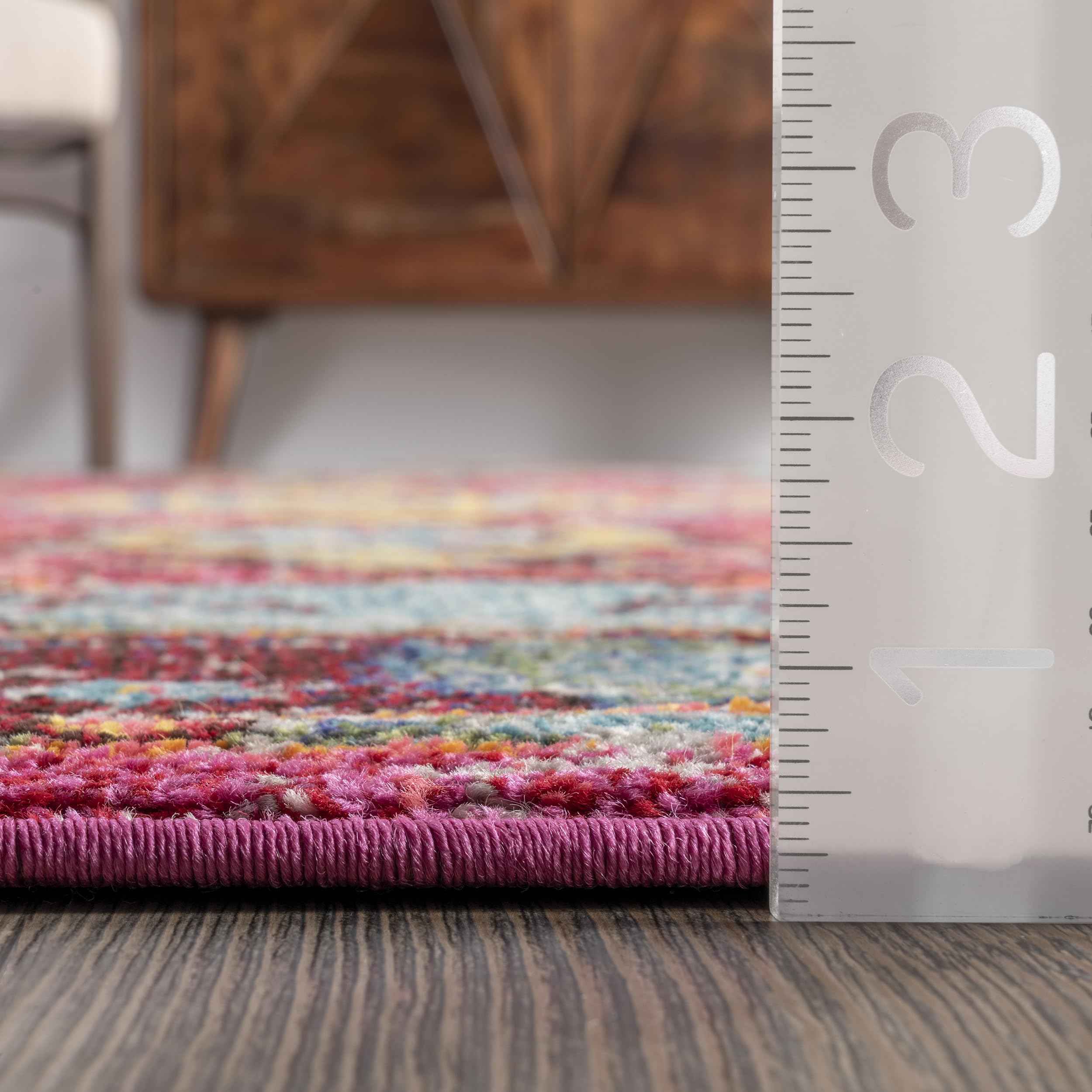nuLOOM Corbett close-up of polypropylene fibers highlighting durable texture and easy-care feel