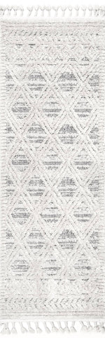 nuLOOM close-up of plush polyester pile highlighting soft feel and durability benefit