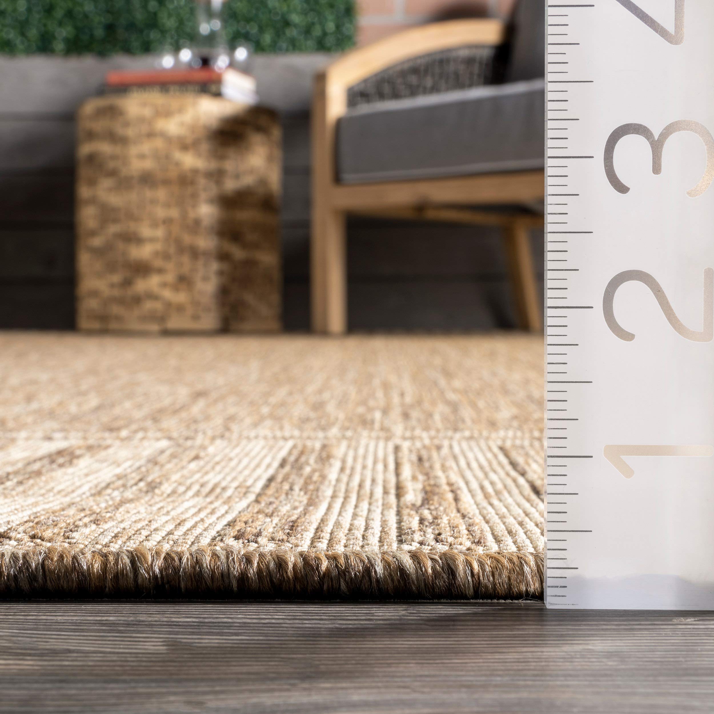 nuLOOM Asha label and packaging shot indicating material composition and care info