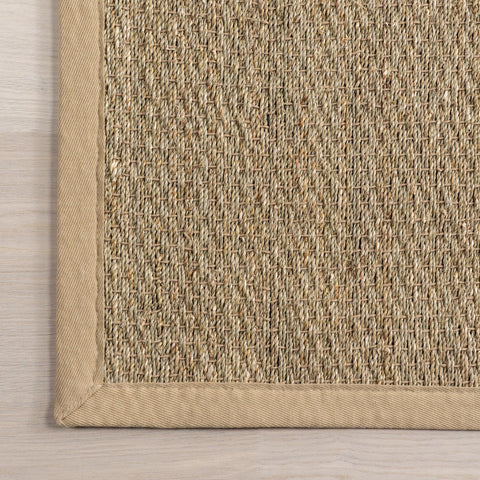 nuLOOM Elijah runner with foot for scale showing ideal hallway fit and proportion