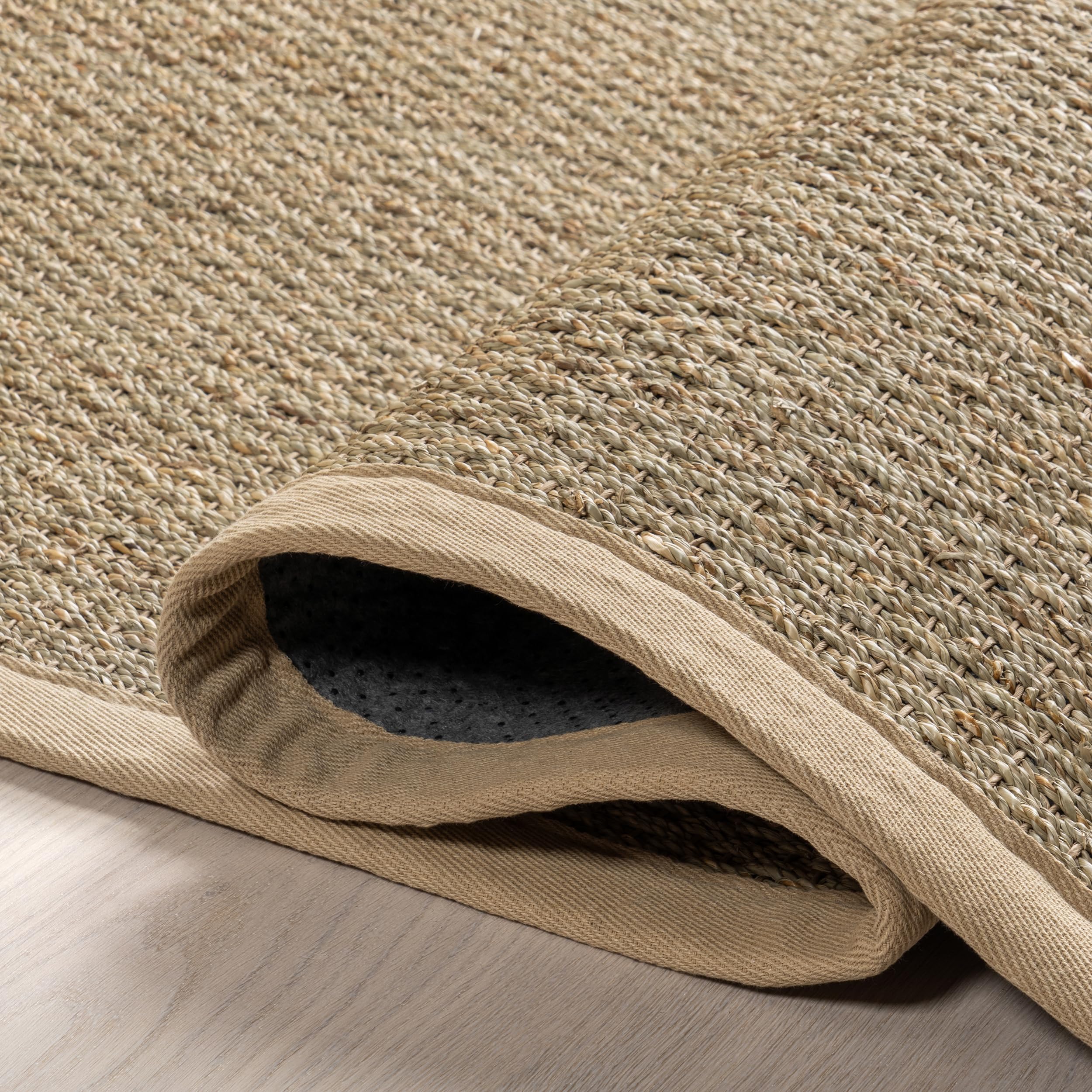 nuLOOM Elijah styled in an entryway adding warmth and practical traffic durability