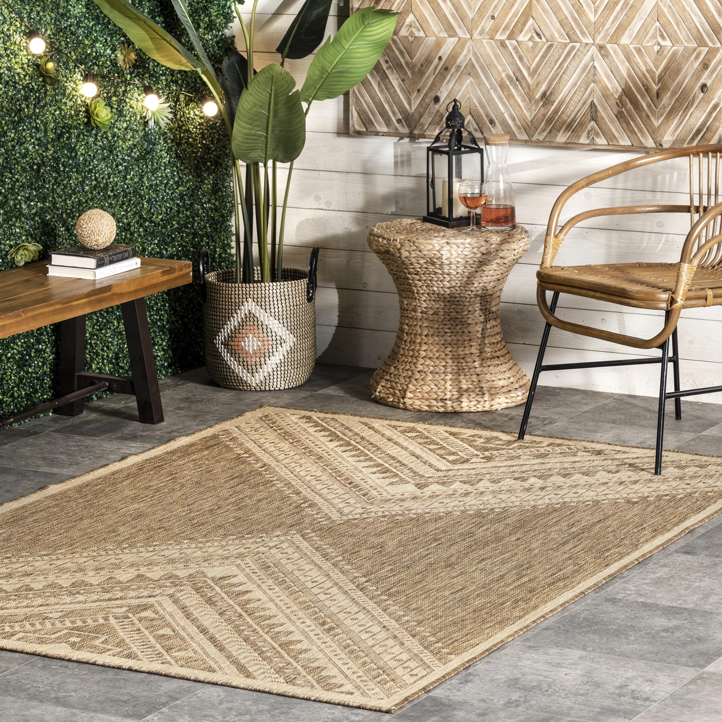 nuLOOM Landry brown front view showing geometric design and durable finish