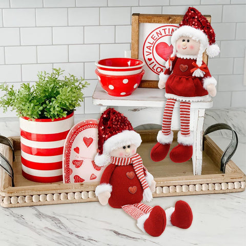 nuvagiki couple gnomes used as a dining table centerpiece for romantic meals