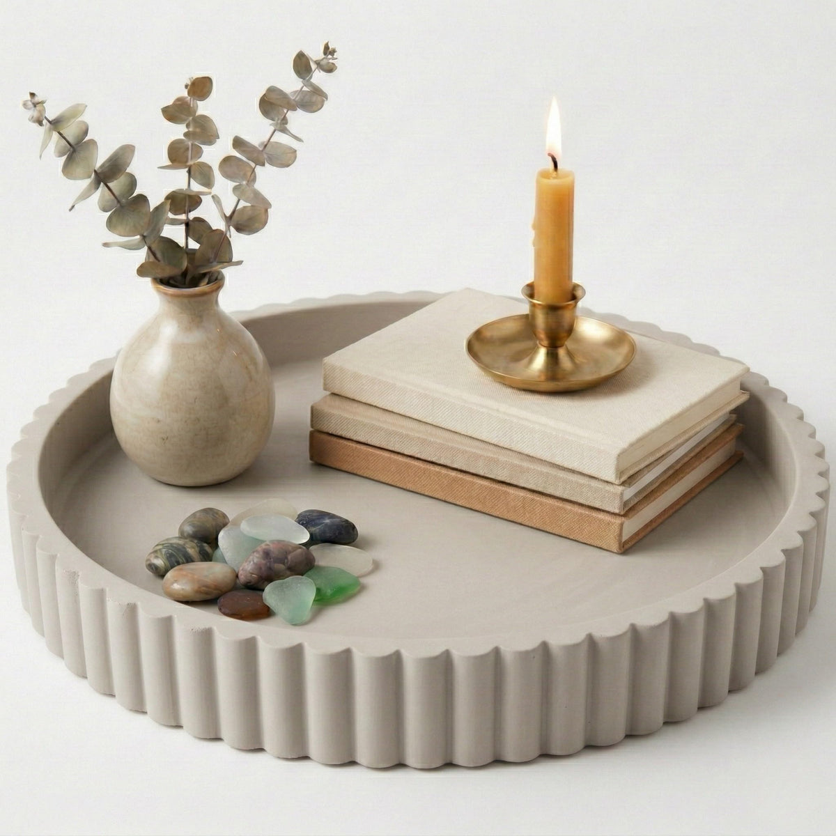 OAKOA front view fluted tray showing minimalist centerpiece benefit