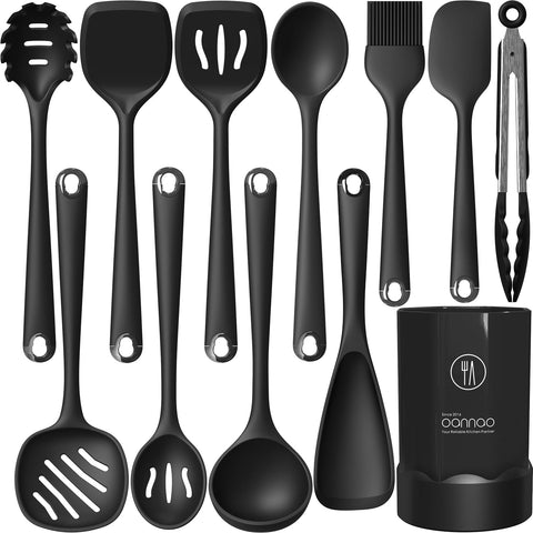 oannao front view showing full utensil set and holder, organized for convenience