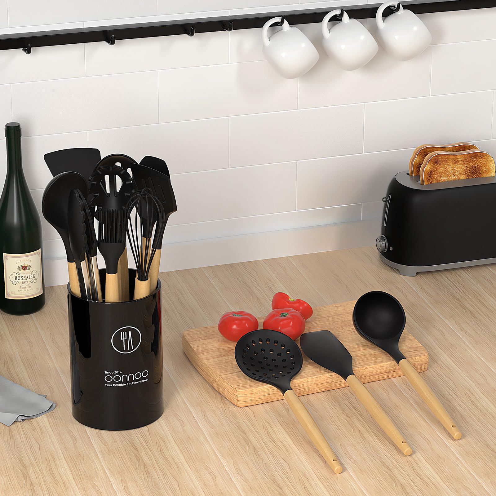 oannao ladle in use serving soup with heat resistance benefit