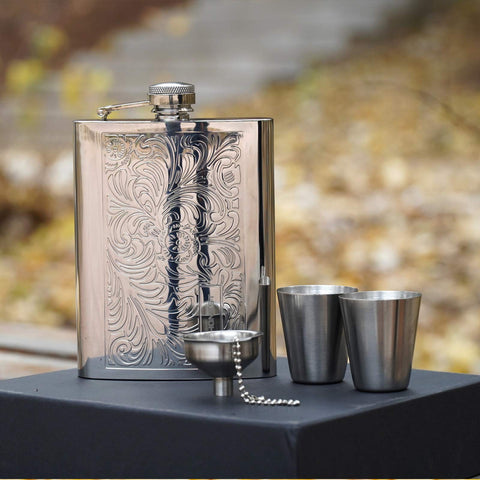 Octaville flask polished stainless detail showing durable 304 (18/8) construction