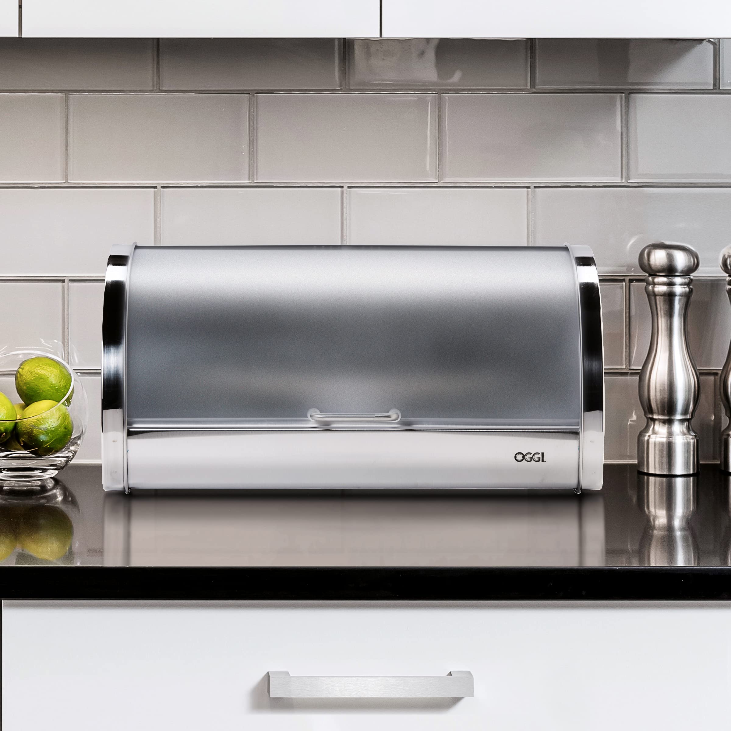 Oggi frosted plexiglass lid detail, smooth roll mechanism for convenience
