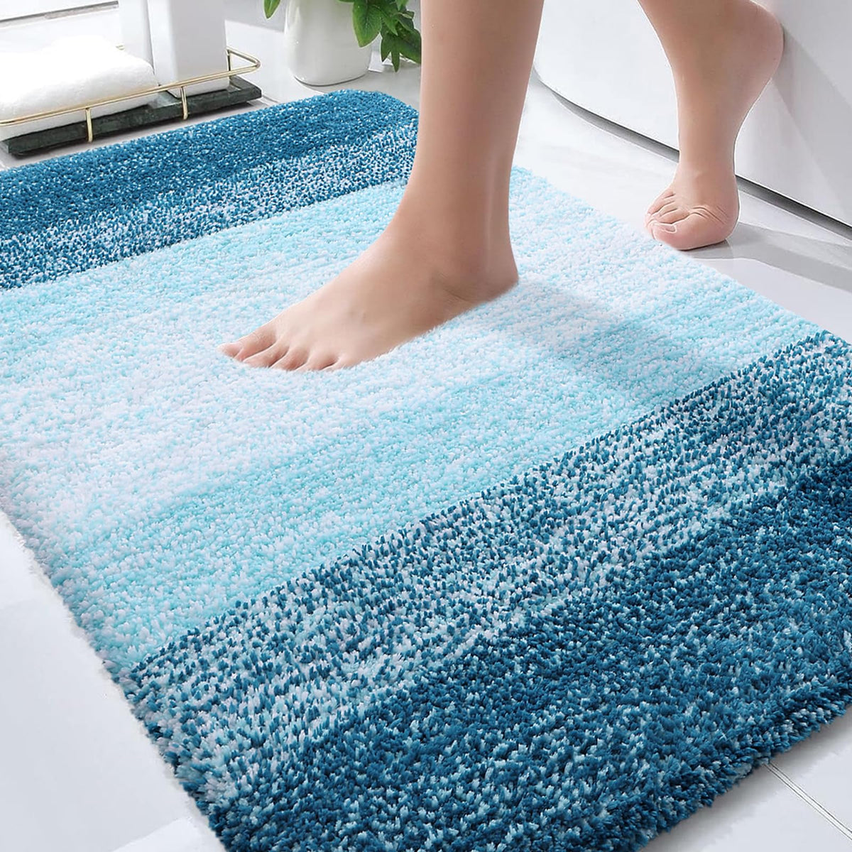 OLANLY front view of 30x20 bath rug showing plush comfort