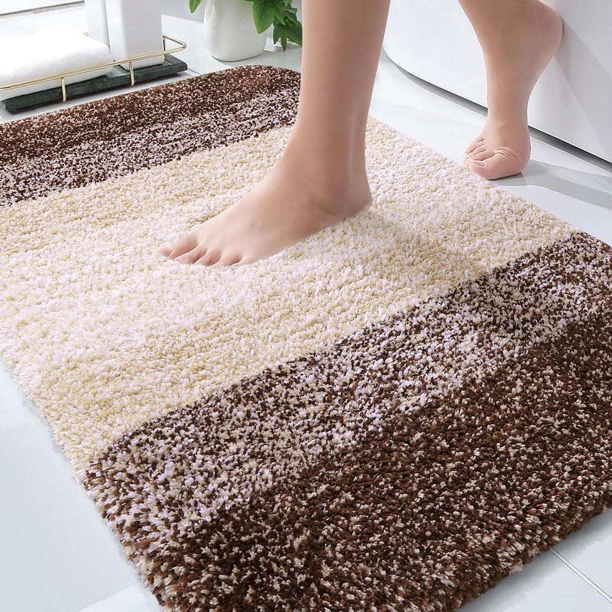 OLANLY front view of 36x24 bath rug showing plush comfort and modern stripe