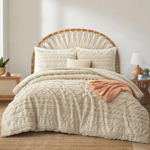 Oli Anderson front view of king comforter showing textured boho design and bedroom impact