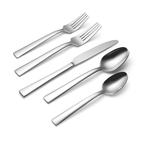 Oneida Madison Avenue plated place setting demonstrating cohesive table styling benefit