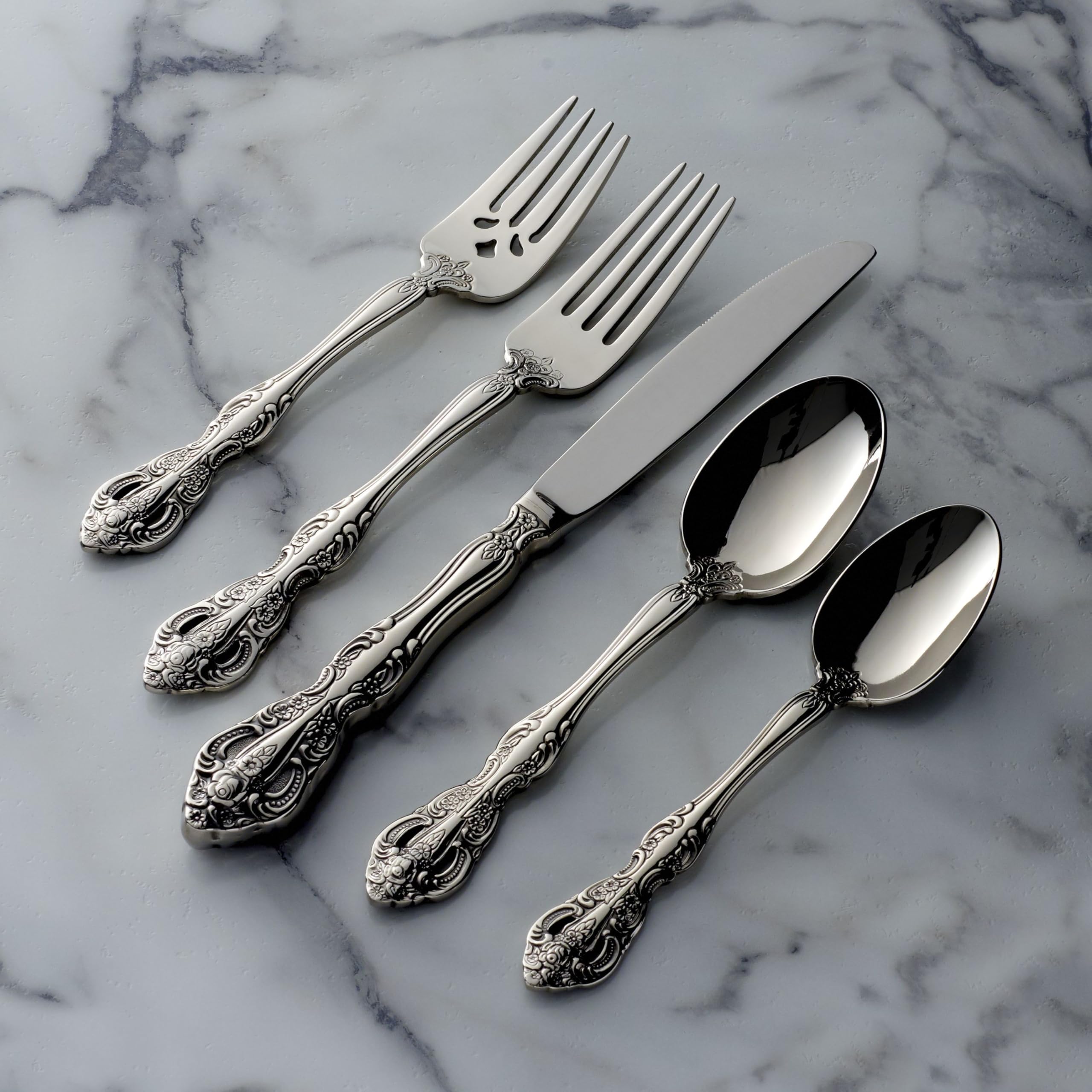 Oneida Michelangelo flatware side profile showing silhouette and comfortable grip