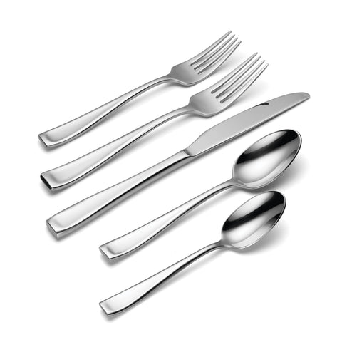 Oneida Moda handle close-up highlighting ergonomic grip and refined look
