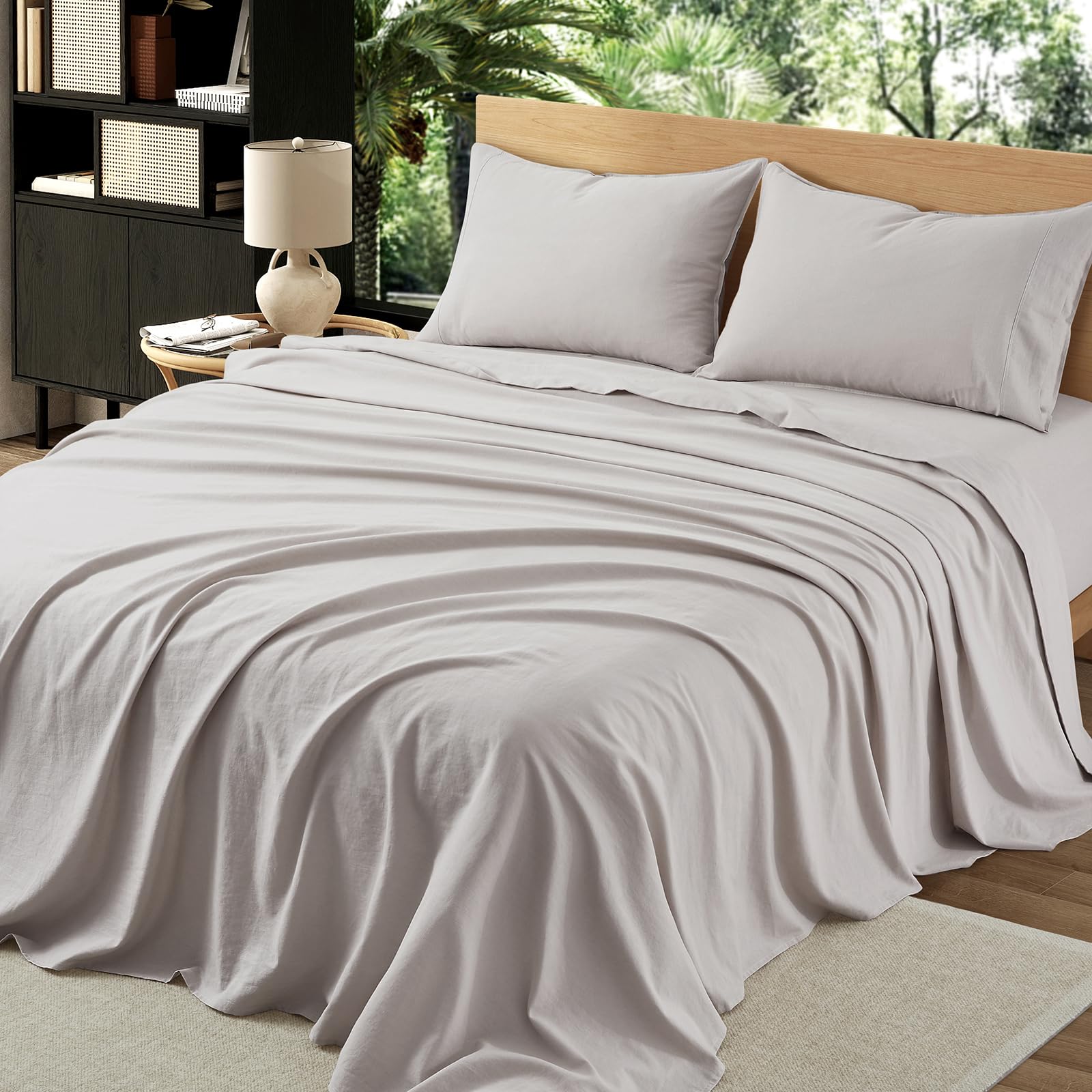 OnlySet fitted sheet corner with 16-inch deep pocket for secure fit