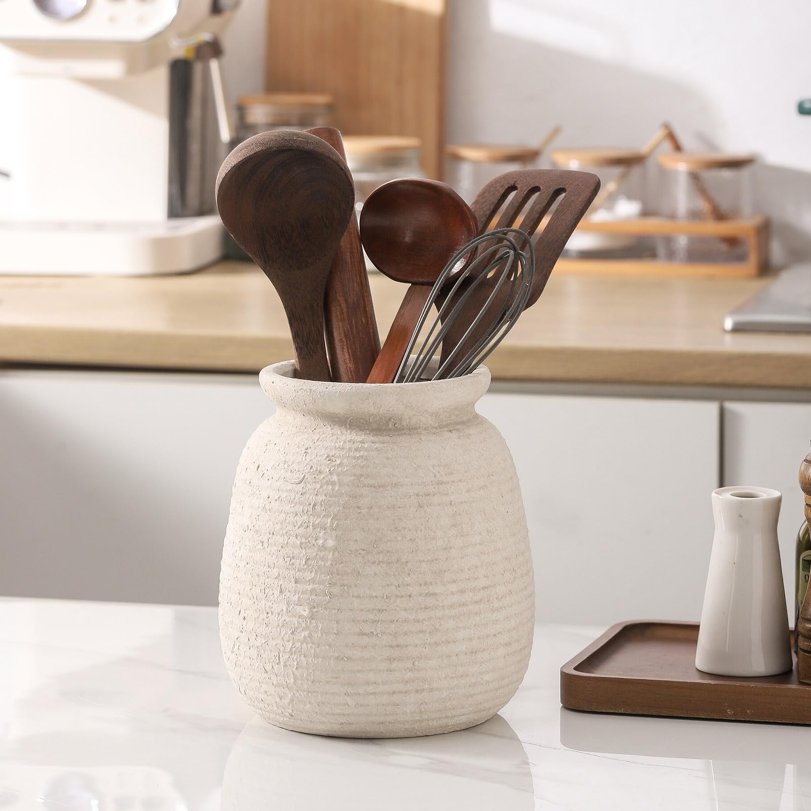 ooit lifestyle mantel display demonstrating cohesive home styling