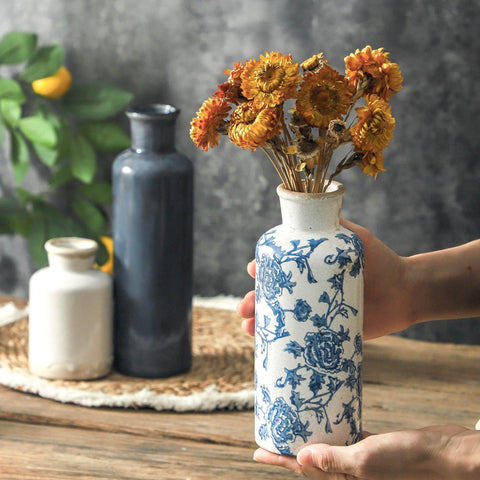 ooit interior glaze detail showing waterproof finish for fresh flowers