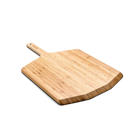 ooni bamboo peel edge closeup highlighting thin edge for quick slides