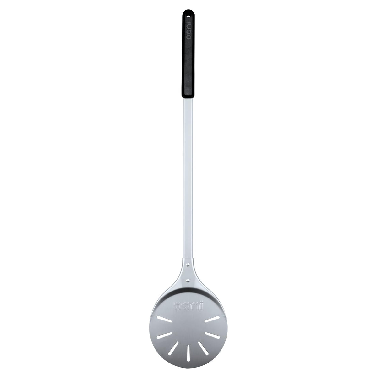 ooni front paddle view showing slim aluminum face and easy slide benefit