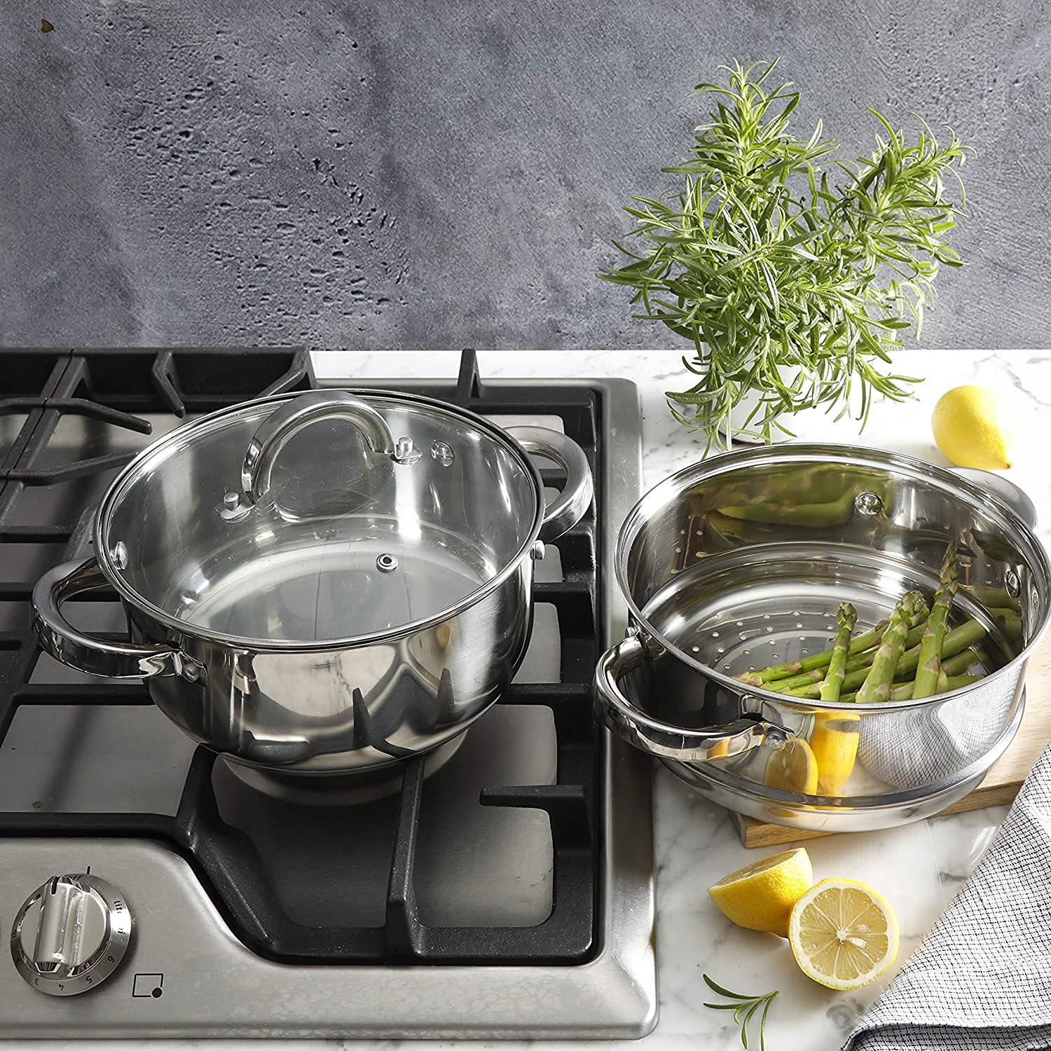 Oster Sangerfield lid and handles showing durable construction for safe oven transfers