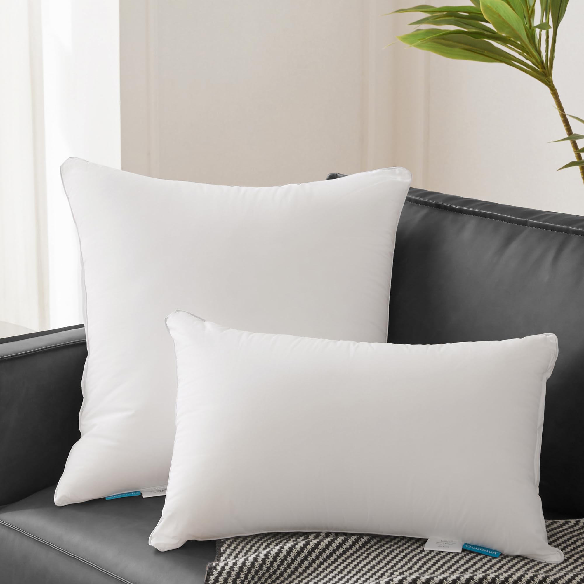 Oubonun partially unzipped showing removable access for airing and care