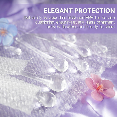 OuMuaMua grouped ornaments on a wreath providing delicate light-catching accents