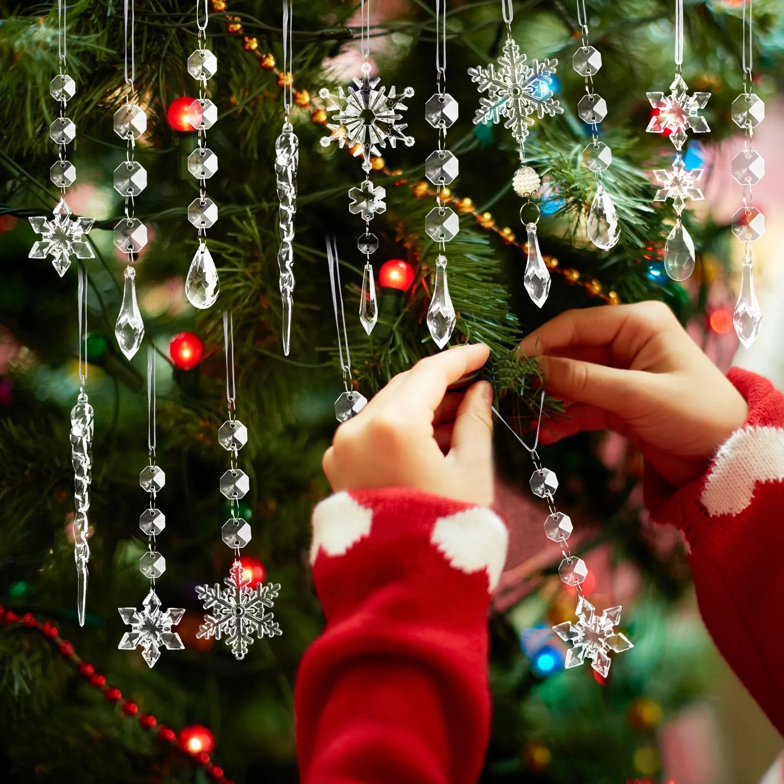 OuMuaMua ornaments displayed next to a hand for scale showing lightweight durability