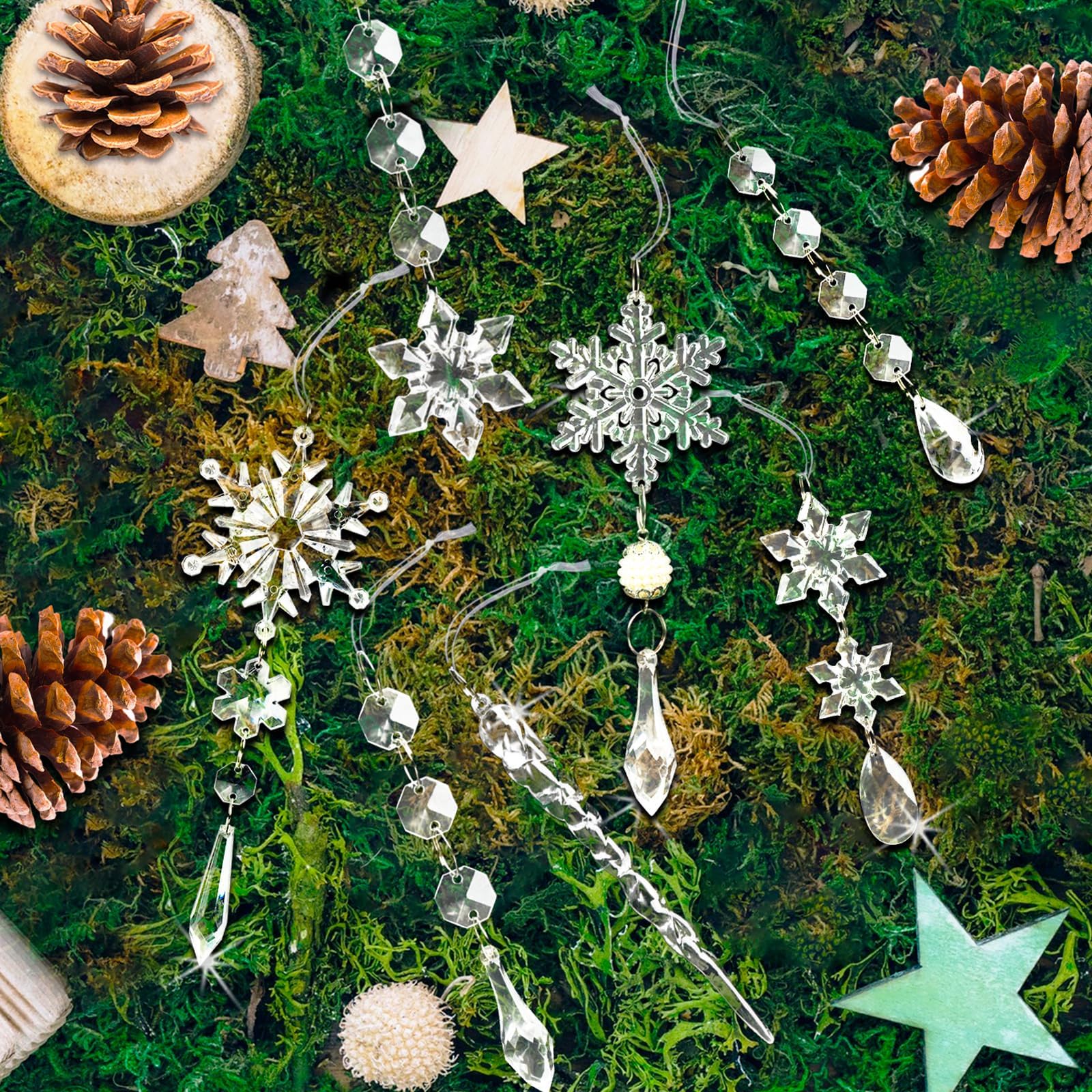 OuMuaMua large starburst snowflake detail emphasizing intricate cut and festive shimmer