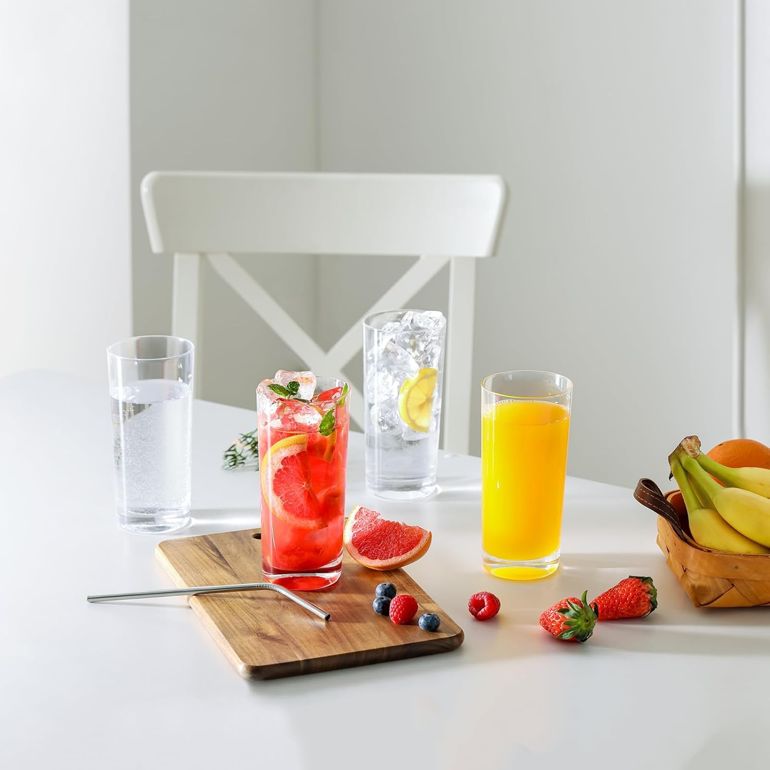 OUWO highball glass base detail highlighting sturdy foundation for reduced tipping