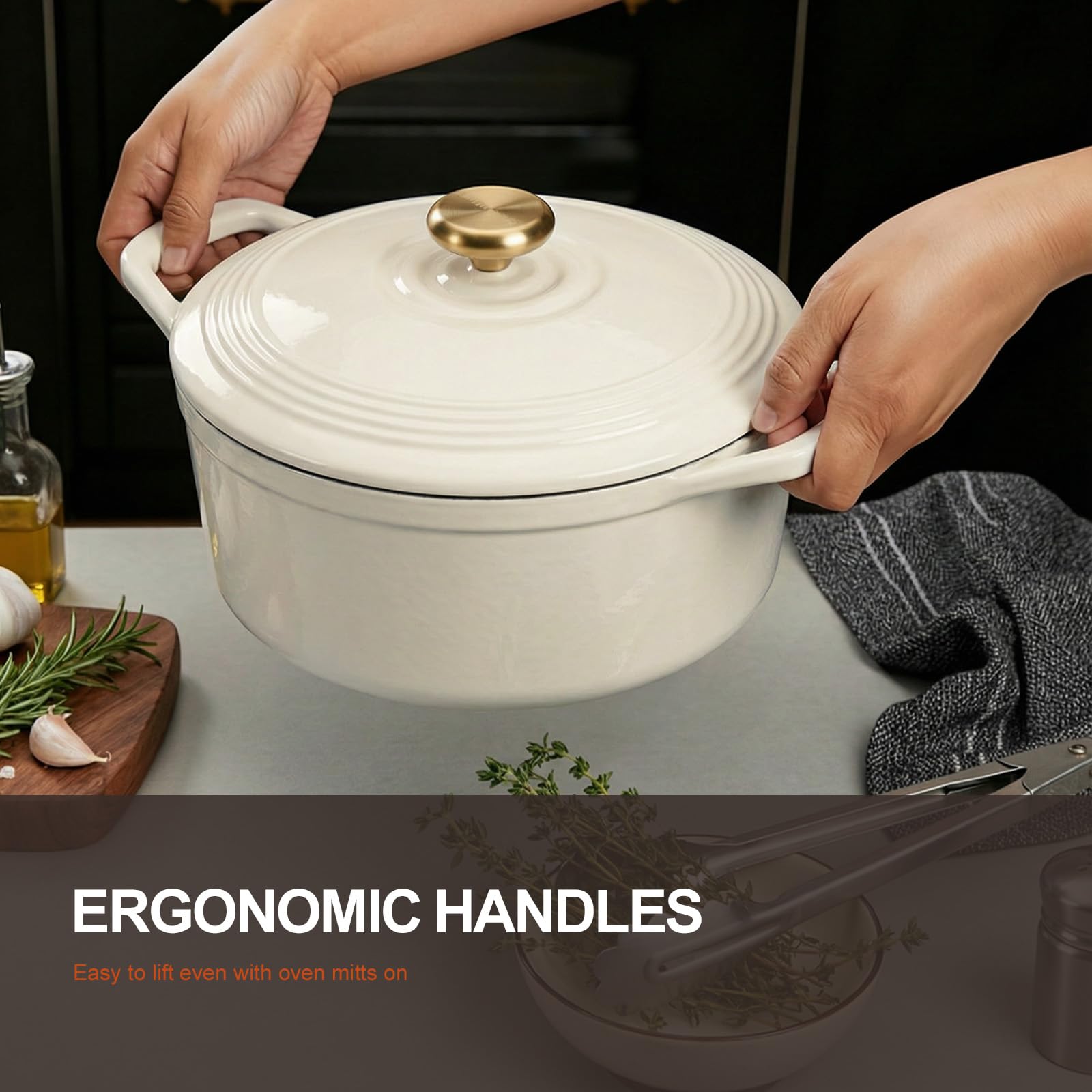 Overmont interior enamel close-up highlighting smooth surface for easy cleaning