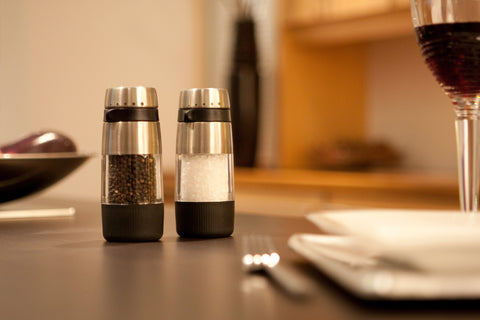 OXO Good Grips open-top refill view showing easy mess-free refill and flat upside-down rest
