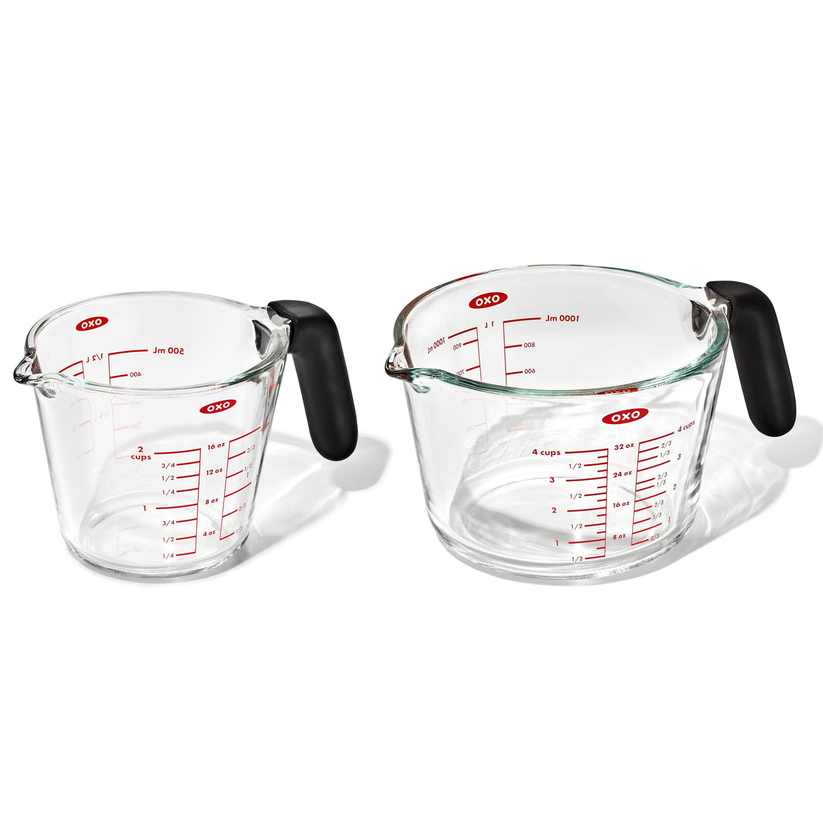 OXO front view of the 2 and 4 cup glass set showing markings and shape - clear measurements