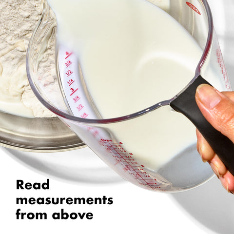 Close-up of OXO angled interior surface highlighting read-from-above benefit