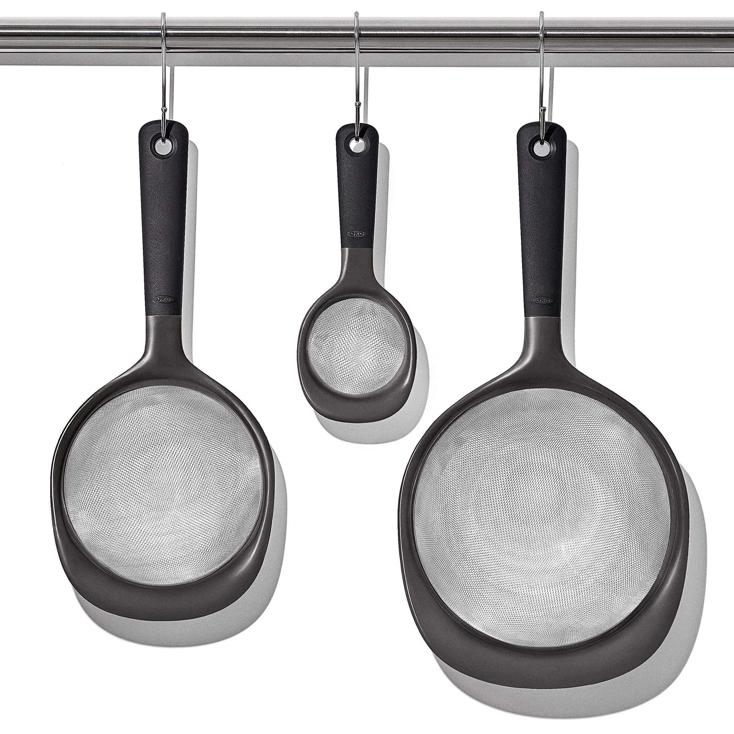 OXO Good Grips rinsing fresh berries with gentle, even water flow benefit