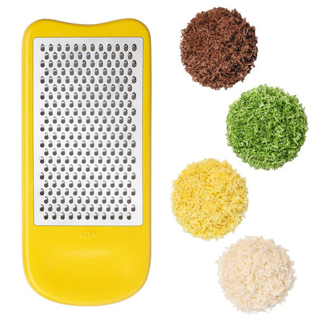 OXO non-slip feet keeping the set stable on the countertop for control