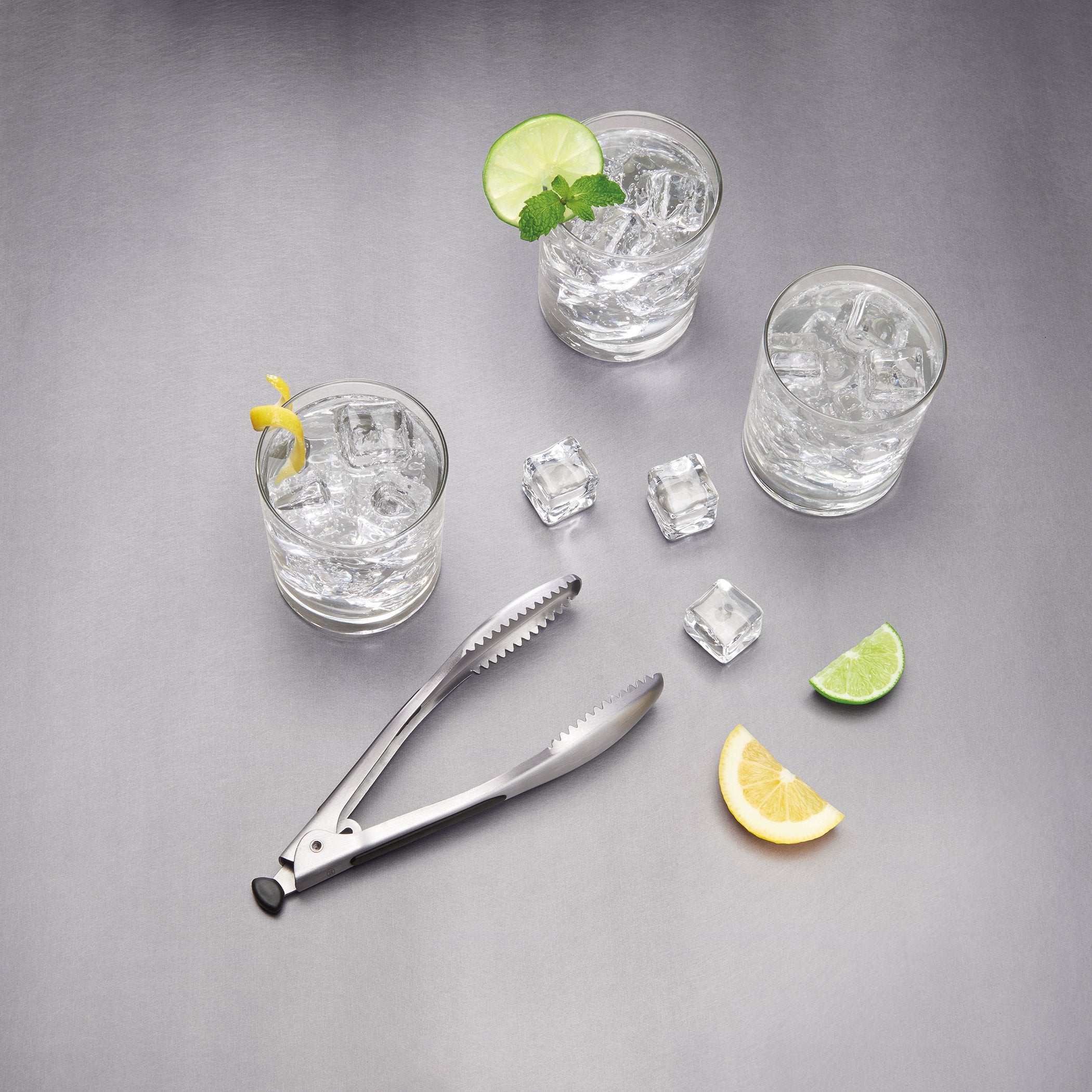OXO SteeL clear flip-top lid detail for quick access benefit