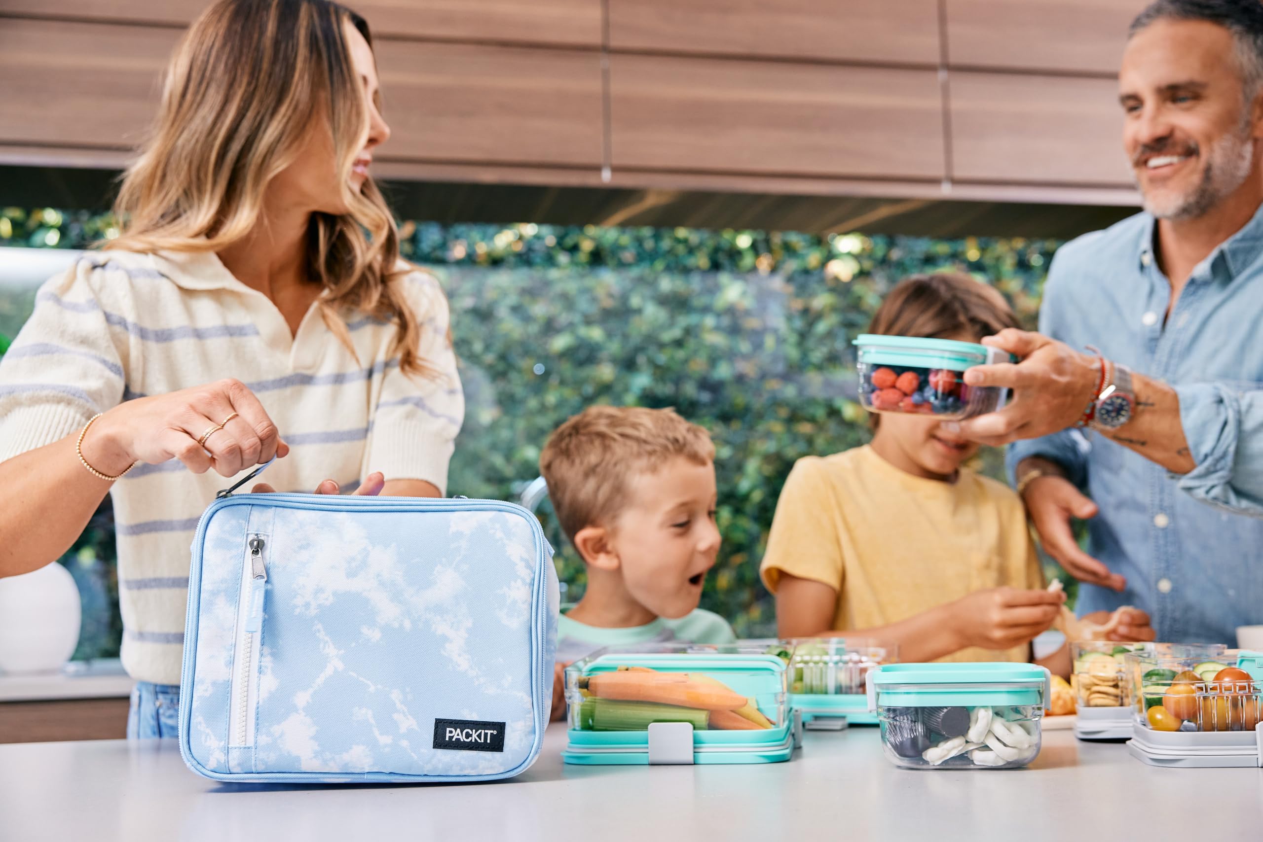 PackIt interior wipeable liner Blue Sky highlighting easy cleaning and hygiene