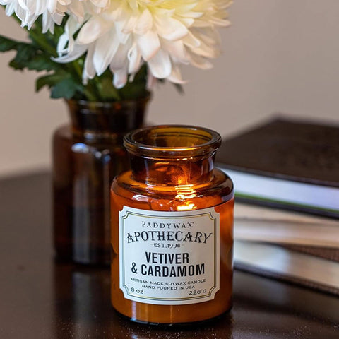 Paddywax lid detail emphasizing reusable glass jar and airtight benefit
