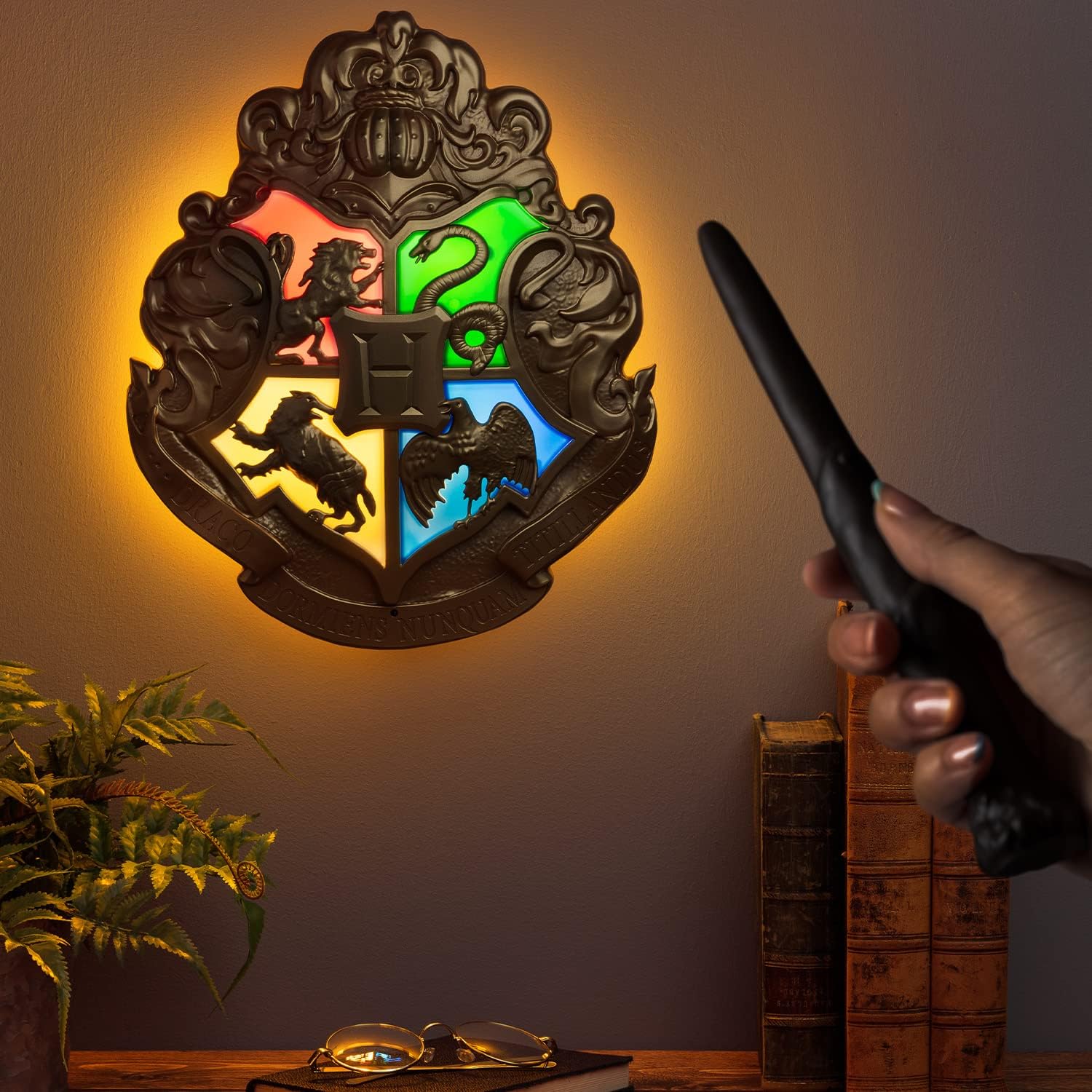 Paladone Hogwarts crest side profile showing depth and decorative appeal