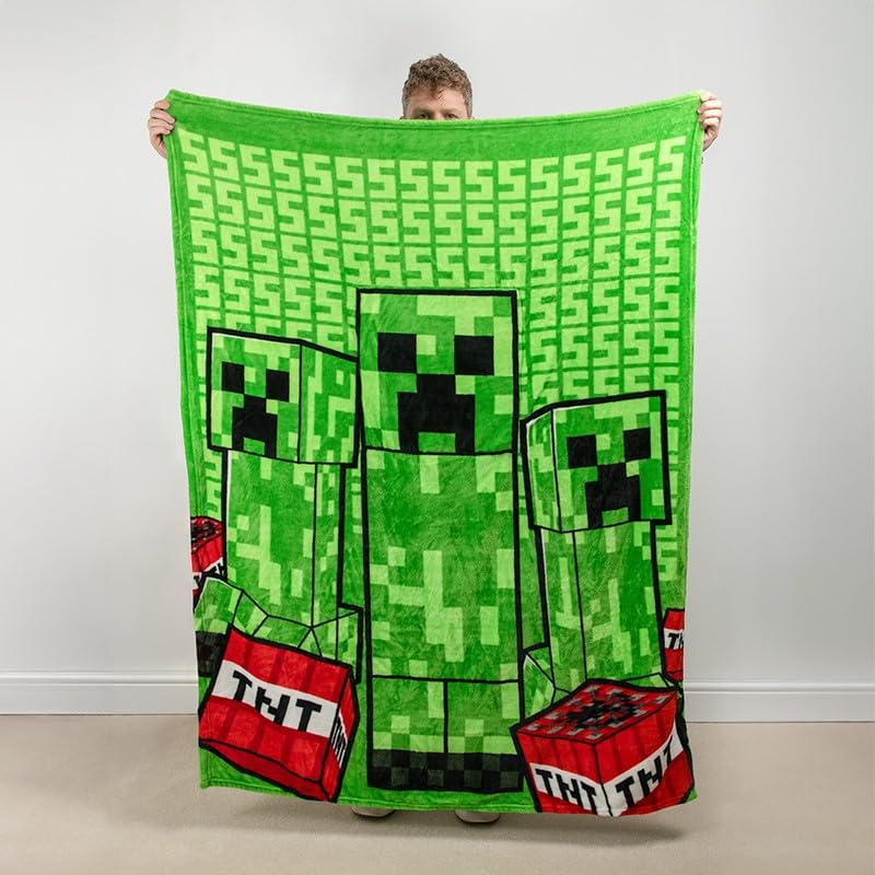 Paladone Creeper fabric close-up highlighting plush texture and cozy comfort