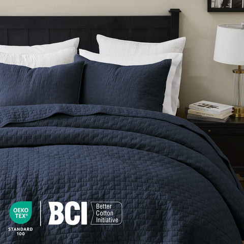palassio pillow sham detail showing matching fabric and finish for coordinated bedroom look
