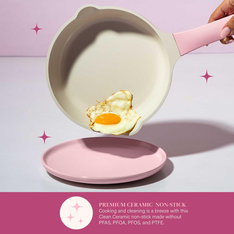 Paris Hilton soft-touch stay-cool handle close-up, slip-resistant grip for safer lifting
