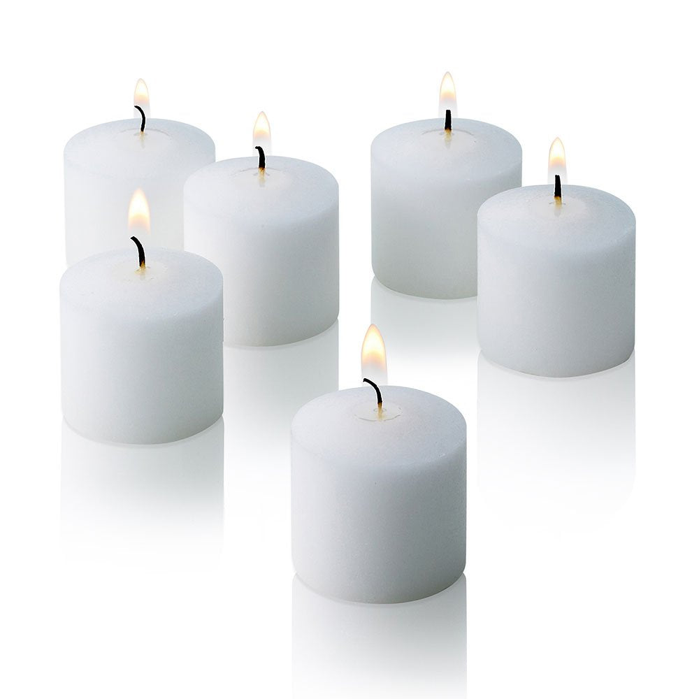 PARNOO close-up of a single votive showing smooth wax and reliable burn performance