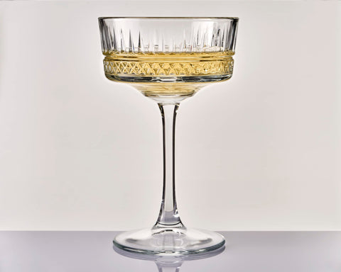 Pasabahce close-up of coupe rim highlighting clear glass and refined drinking edge